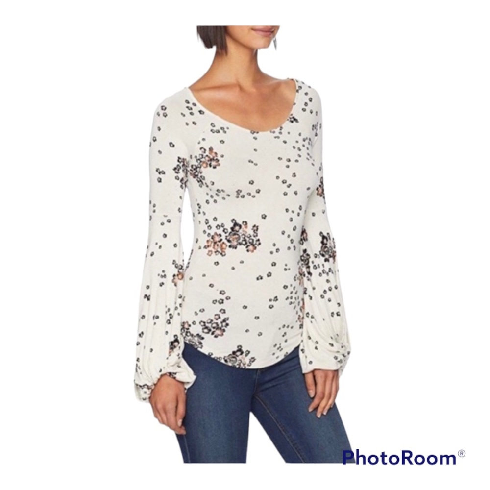 Free People Tea Combo floral top - Picture 3 of 15